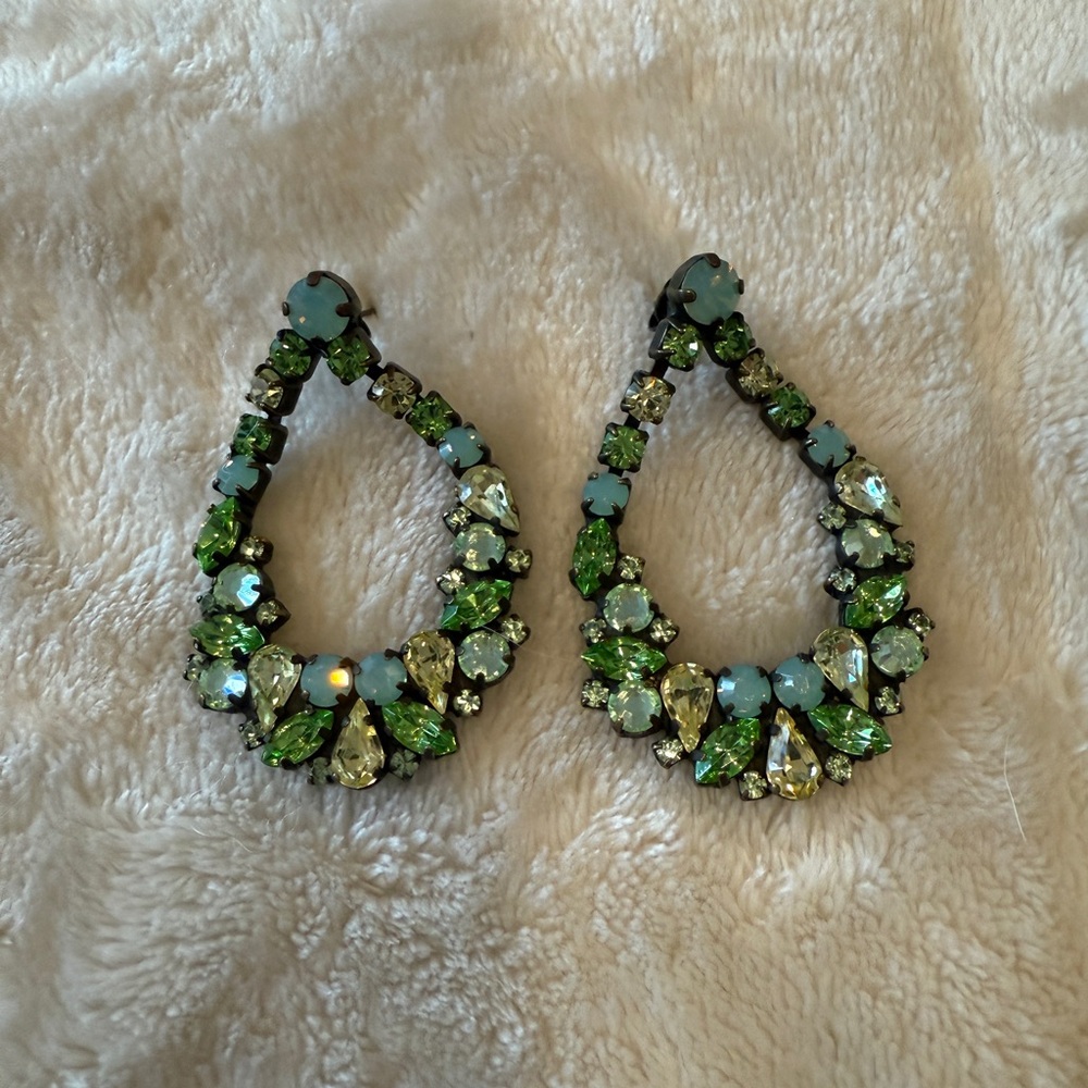 🟢 3/$20 - Green and Blue Sparkly Teardrop Earrings